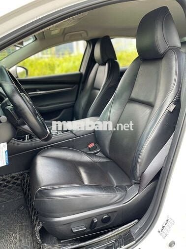 Mazda 3 2022 1.5AT Luxury Trắng Tự động