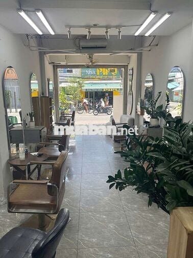 45tr sang Mặt bằng Salon Tóc Mặt Tiền Nguyễn Văn Khối 
