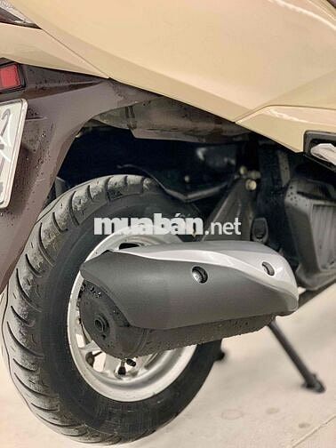 Honda Lead 125 2018 SmartKey Màu Kem Chính Chủ