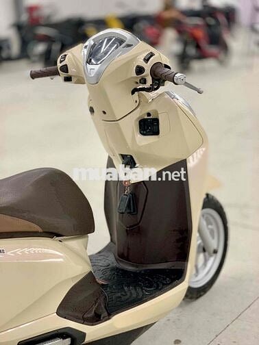 Honda Lead 125 2018 SmartKey Màu Kem Chính Chủ
