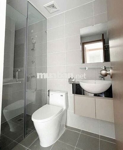 Căn 2PN ở được 4 -5 bạn chỉ khoảng 1,8 - 1,9triệu/người ngay Làng ĐHQG