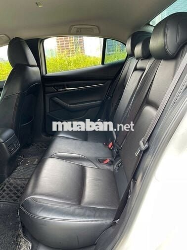 Mazda 3 2022 1.5AT Luxury Trắng Tự động