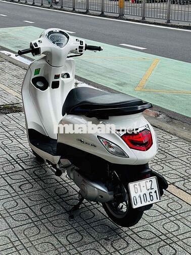 Yamaha Grande Hybrid Trắng 125cc cuối 2020