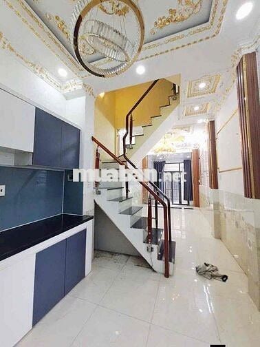 Cho thuê nhà hẻm oto nguyên căn 4PN giá 8tr HTP Nhà bè