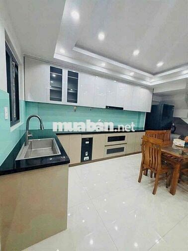CHO THUÊ NHÀ MẶT TIỀN HẺM 10M GẦN VẠN PHÚC CITY P. HIỆP BÌNH PHƯỚC TĐ