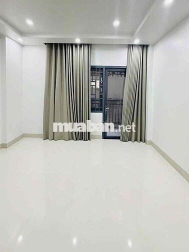 CHO THUÊ NHÀ MẶT TIỀN HẺM 10M GẦN VẠN PHÚC CITY P. HIỆP BÌNH PHƯỚC TĐ