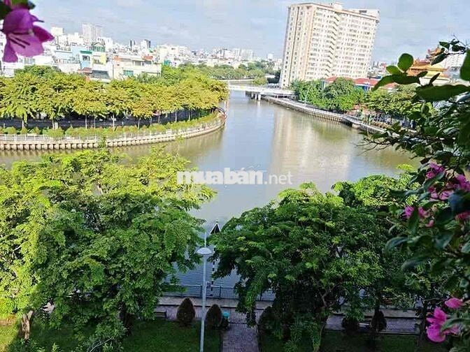BÁN CĂN HỘ VIEW SÔNG, CĂN GÓC THOÁNG MÁT VỊ TRÍ TRUNG TÂM SÁT Q1, Q3