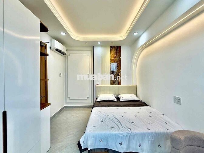 Nhỉnh 4 Tỷ - SD 60m2 - Ngang 4M - 2 Tầng - 3PN - Full Nội Thất  – HXH