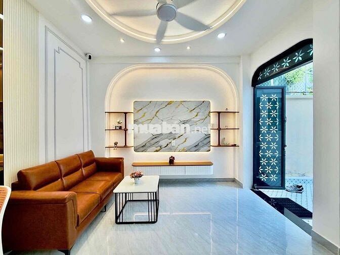 Nhỉnh 4 Tỷ - SD 60m2 - Ngang 4M - 2 Tầng - 3PN - Full Nội Thất  – HXH