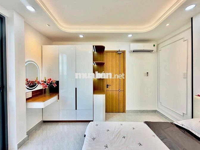 Nhỉnh 4 Tỷ - SD 60m2 - Ngang 4M - 2 Tầng - 3PN - Full Nội Thất  – HXH