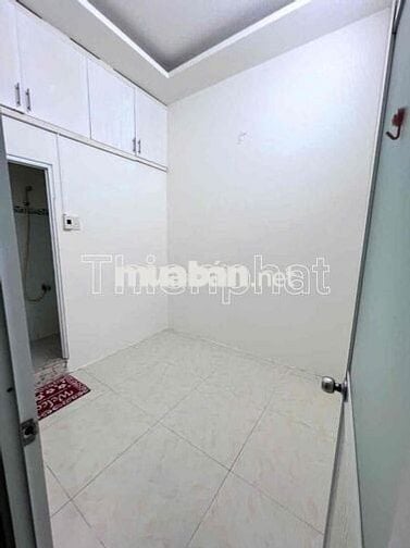 Nguyên căn nhà mới 2PN hẻm 88 nguyễn Văn quỳ