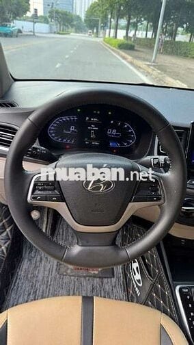 Hyundai Accent AT 2022 Trắng Tự động 62000 km