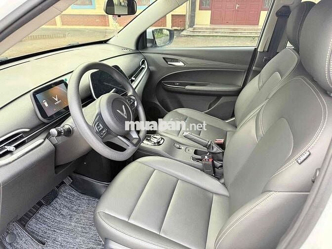 VinFast VF5 - 50TR nhận xe ngay, bao nợ chú ý