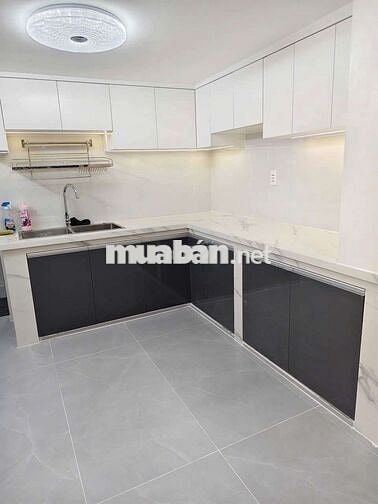 Nhà 5 tầng hẻm Nguyễn Tiểu La Quận 10 TpHCM