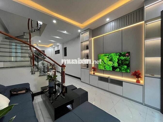 5P RA HỒ TÂY CHỦ NGỘP BANK , CẦN BÁN NHÀ Ô CHỜ TM THƯƠNG LƯỢNG GẤP
