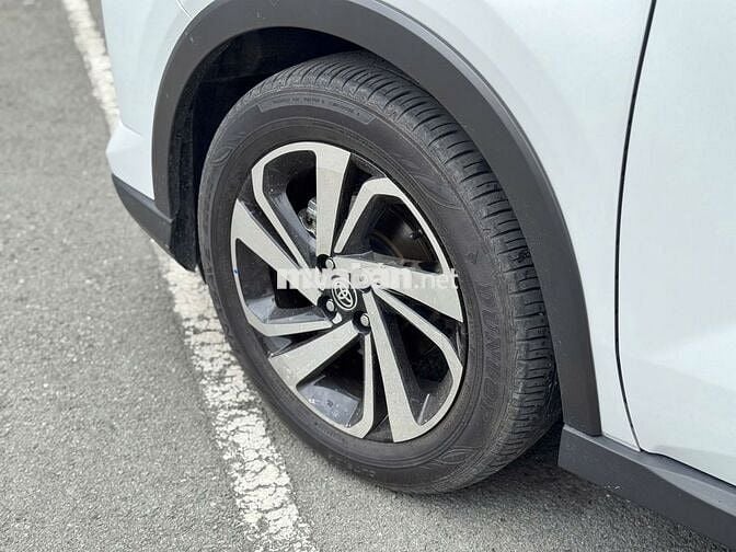 5 Chỗ, Gầm Cao-  RAIZE 1.0 CVT 2025 Trắng- CÓ BANK