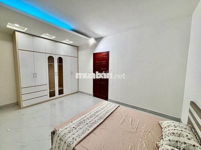 5P RA HỒ TÂY CHỦ NGỘP BANK , CẦN BÁN NHÀ Ô CHỜ TM THƯƠNG LƯỢNG GẤP