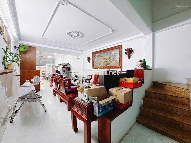 Bán nhà hẻm xe hơi Quận 7, 4.2x24m, 4 tầng, ô tô ngủ nhà, chỉ 8.x tỷ
