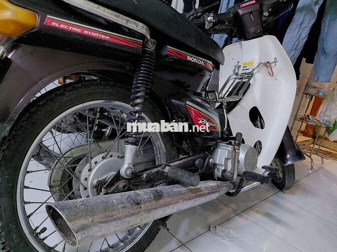 Honda Dream II Trắng, Đen Trung Quốc