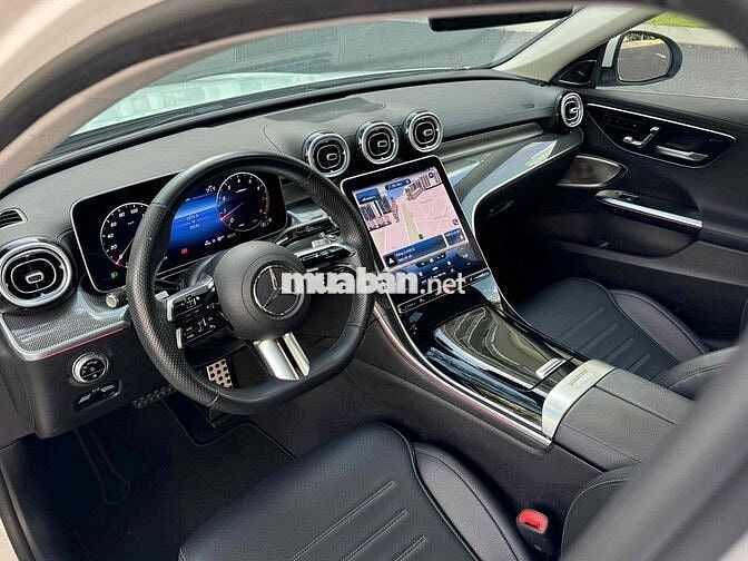 Mercedes Benz C300 AMG V1 2022 Trắng 26.000km