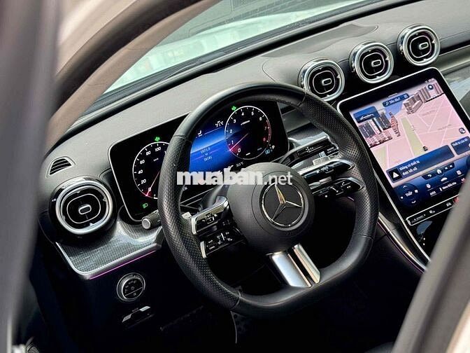 Mercedes Benz C300 AMG V1 2022 Trắng 26.000km