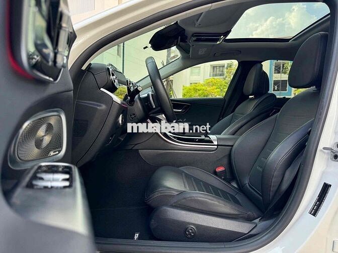 Mercedes Benz C300 AMG V1 2022 Trắng 26.000km