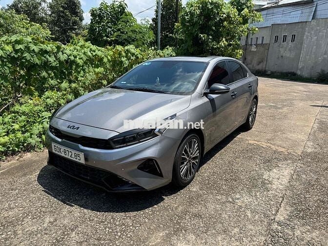 Kia K3 Premium 2022 Xám