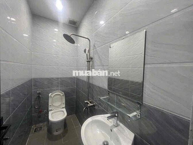 🎁Cho thuê nhà HXH Nguyễn Kiệm P3 Gò Vấp 4m❌10m 4pn 3wc gần BV 175