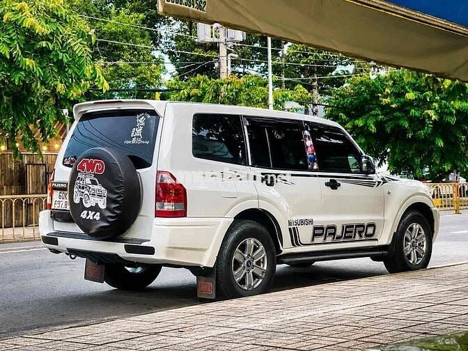 Mitsubishi Pajero 2006 Số sàn Trắng