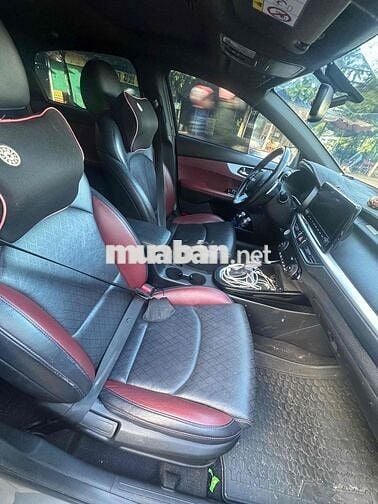 Kia K3 Premium 2022 Xám