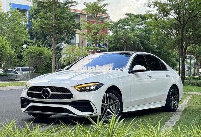 Mercedes Benz C300 AMG V1 2022 Trắng 26.000km