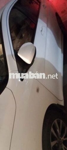 Honda City 2017 Số sàn Trắng