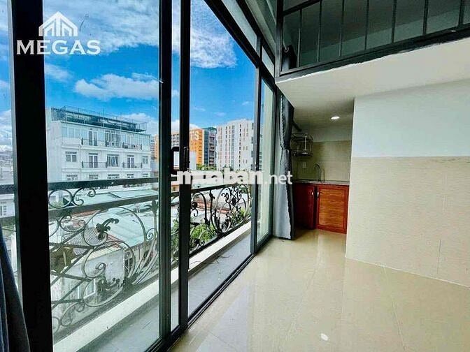 Phòng có sẵn nội thất gần sát đại học Văn Lang cs 3