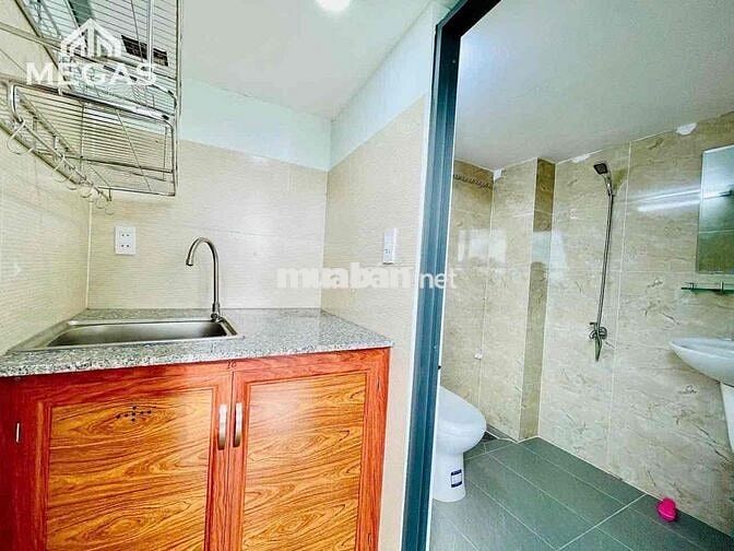 Phòng có sẵn nội thất gần sát đại học Văn Lang cs 3