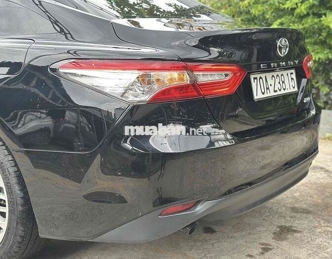Toyota Camry 2.5Q 2019 nhập Thái Lan