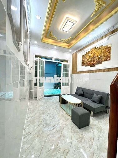 Cho thuê nhà đẹp Fhunl Nội Thất Y Hình 
