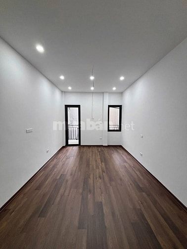 Bán nhanh nhà ngõ Tân Mai, giá 5.8 tỷ, 27m2x4T, ẢNH THẬT 