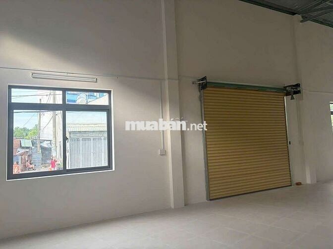 Cho thuê kho 355m2 xã Tân Hiệp