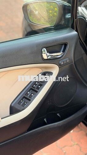 Kia Cerato 2.0 Premium 2016 Đen Tự động
