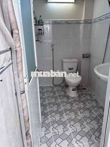 Cho thuê nhà nguyên căn .dt 3,5x16 . 3 pn 2wc Lê Đức Thọ p16 gò vấp