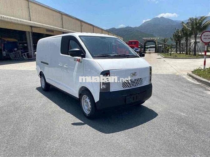 Xe tải van Kim Long Motor GK48 EV Trắng 2026