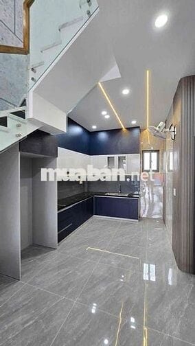 Hạ giá 200tr, cần bán nhanh nhà lầu mới xây gần KDL Bửu Long