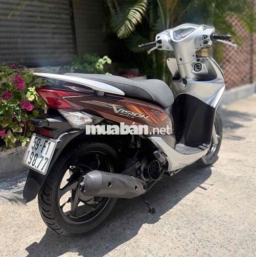 Honda Vision 2012 chính chủ, máy zin êm biển SG