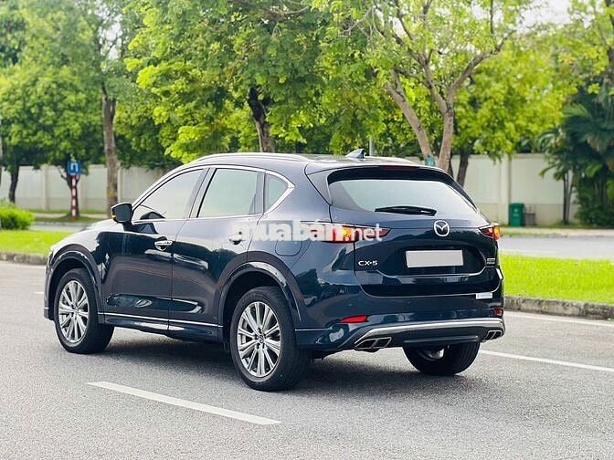Mazda CX-5 Premium Exclusive 2024 47000 km Xanh