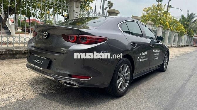 Mazda Mazda 3 Premium Xám 21.872 km