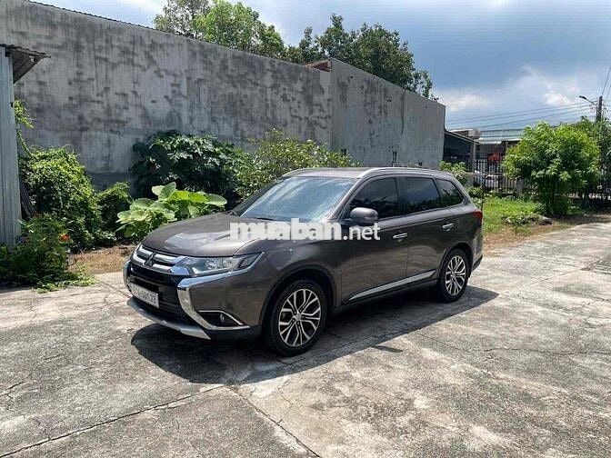 Mitsubishi Outlander 2019 Tự động Nâu