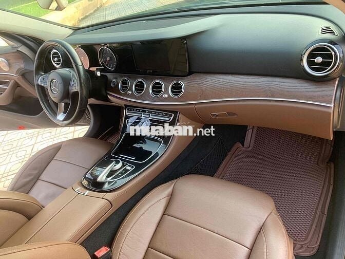 Mercedes Benz E200 2016 Đen 85000 miles sieu moi