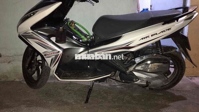 Honda Air Blade 2014 Trắng đen