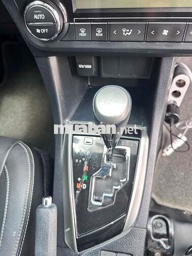 Toyota Corolla Altis 2015 Bạc Tự động