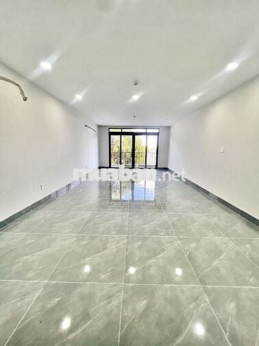 CHO THUÊ NHÀ KINH DOANH 4 TẦNG CÓ THANG MÁY, PCCC KHU PHƯỚC LONG